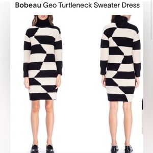 Bobeau Black and White Turtleneck Sweater